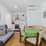 Apartment Nena-2 By Interhome