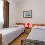 Lejlighed Nena-2 By Interhome *